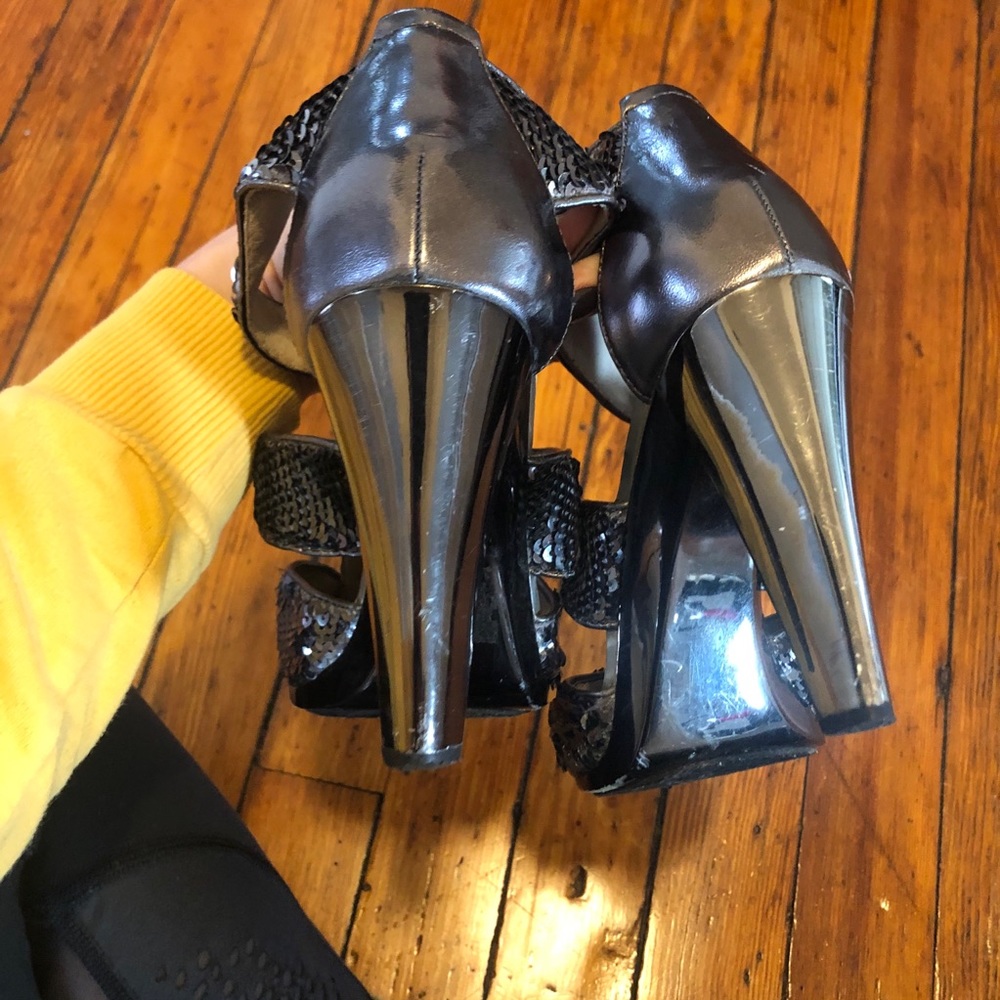 Michael MK Caged Heels - Picture 7 of 9